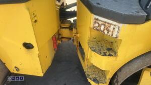Bomag bw138ad double drum roller - 16