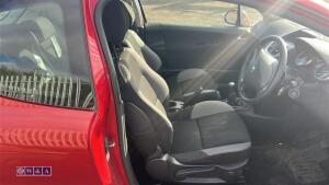 Peugeot 207 - 15
