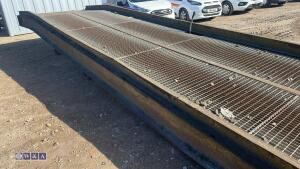 Container loading ramp - 4
