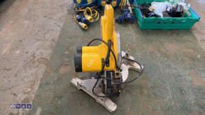DEWALT 110v mitre saw - 4