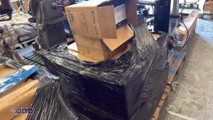 Pallet of hand sanitizer wipes - 5