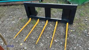 Muck fork c/w euro brackets (1.3m approx)(unused) - 5