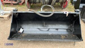 4 in 1 bucket c/w euro brackets - 7