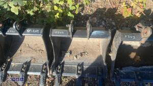 JCB 19'' digging bucket (30mm pins) (unused) - 3