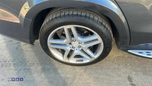 MERCEDES-BENZ GL350 AMG (YX63 RZA)(MoT 16th April 2027)(V5 & manuals in office)(CATEGORY S INSURANCE LOSS) - 9
