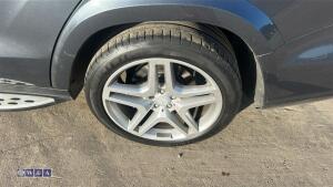 MERCEDES-BENZ GL350 AMG (YX63 RZA)(MoT 16th April 2027)(V5 & manuals in office)(CATEGORY S INSURANCE LOSS) - 10
