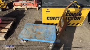 Height adjustable trolley