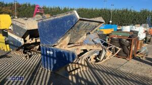 2 x tipping skips - 6