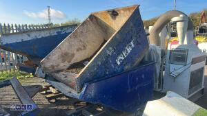2 x tipping skips - 3