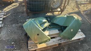 JOHN DEERE 855XUV front wings & tub inserts - 2