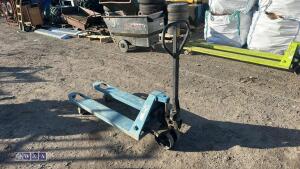 CONQUIP 2500kg manual pallet truck - 3