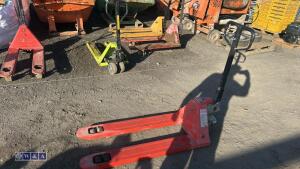 2500kg manual pallet truck - 3