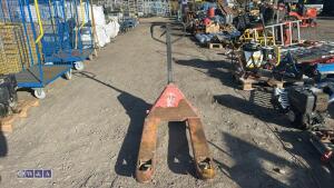 Pallet truck (red) - 2