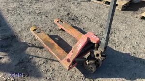 Pallet truck (red) - 3