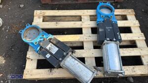 2 x knife gate valves