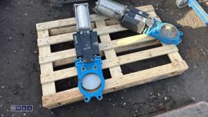 2 x knife gate valves - 4