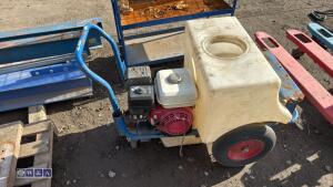 Petrol pressure washer bowser - 3