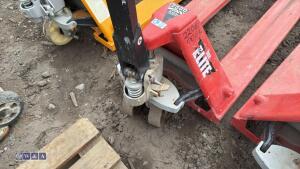 2500kg manual pallet truck - 4