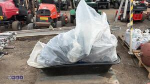 Quantity of guttering fittings - 4
