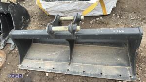 4ft ditching bucket to suit 3t (40mm pins)