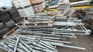 Scaffold tower (4 x pallets) - 3