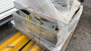 Crash barriers c/w legs - 3