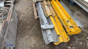 Crash barriers c/w legs - 5