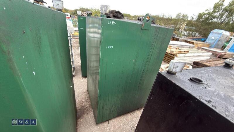 1160ltr oil tank