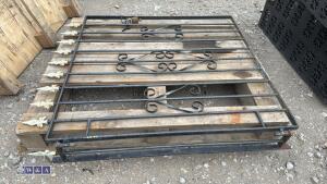 Metal garden gate (to suit approx 3ft 9'' opening) - 3