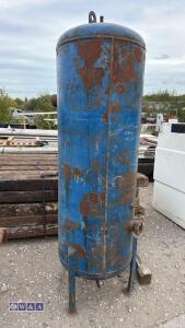 Air receiver tank