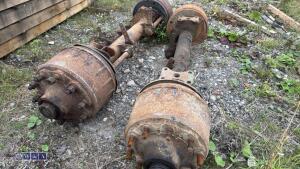 2 x wagon axles - 4