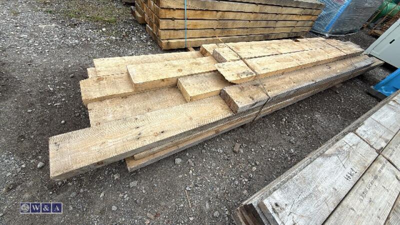 Pack of timber (approx 9'' x 3'' mixed lengths)