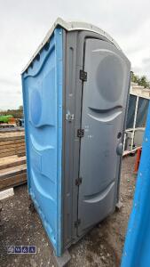 Portable toilet