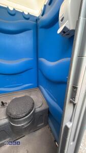 Portable toilet - 4