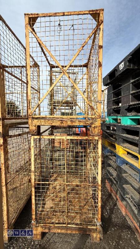 2 x metal cages