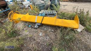 DEMAG pedestal lift crane
