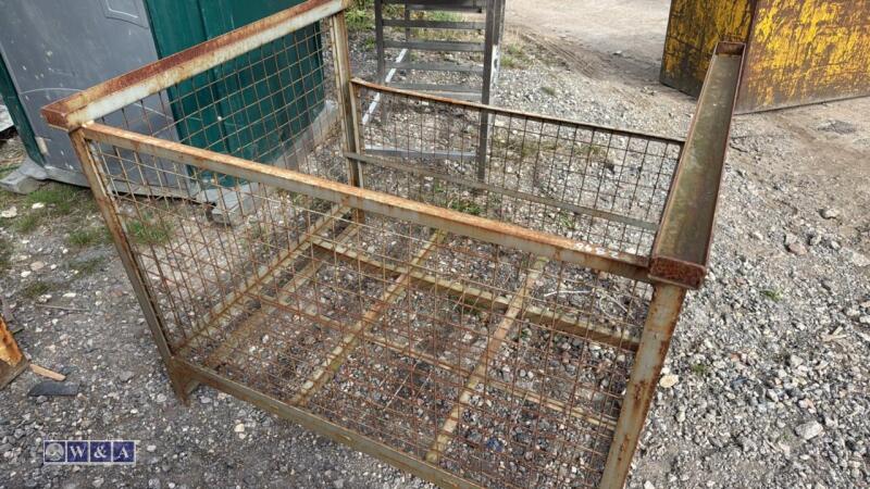 Metal cage