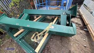 Electric gates & posts to suit approx 16ft opening - 2