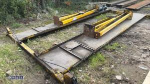4-post vehicle lift - 2