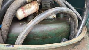 FUEL STATION 1400ltr diesel tank c/w 240v pump, fuel meter & hose - 5