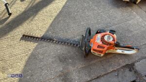 STIHL HS45 petrol hedge trimmer (3422450) - 4