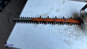 STIHL HS56C petrol hedge trimmer - 5