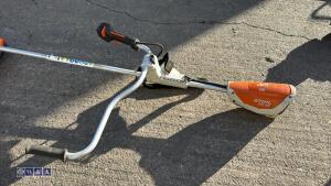 STIHL battery strimmer & backpack battery - 2