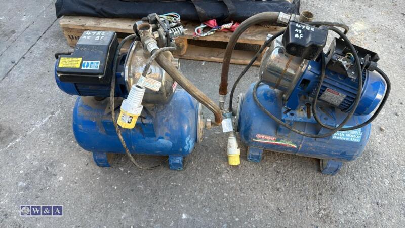 2 x SPERONI 110v water pumps (121)
