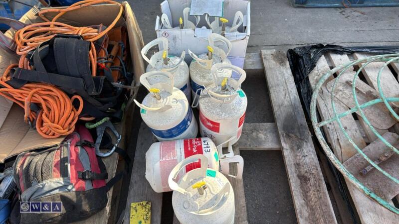 Pallet of FROTH PAK canisters