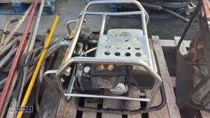 JCB BEAVER petrol hydraulic breaker pack