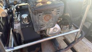 JCB BEAVER petrol hydraulic breaker pack - 3