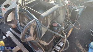 2 x diesel pressure washers c/w hose & lance - 2