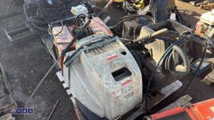 2 x diesel pressure washers c/w hose & lance - 8
