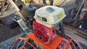 MBW POWER TROWEL petrol power float - 6